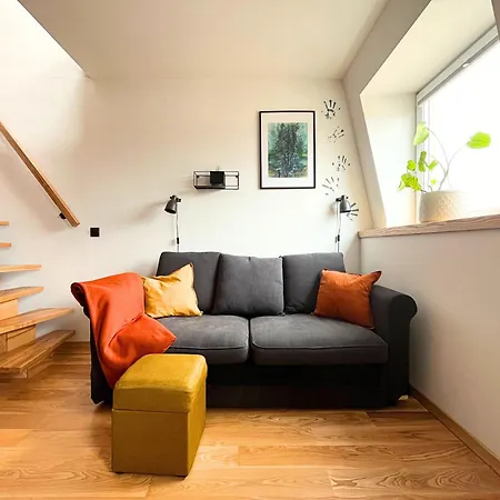 Skylight Dream, Sen Pod Gwiazdami وودج