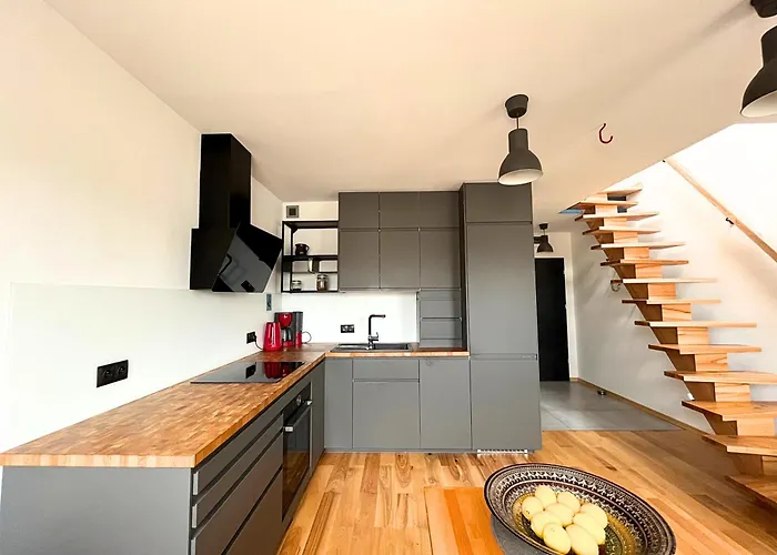 شقة Skylight Dream, Sen Pod Gwiazdami وودج